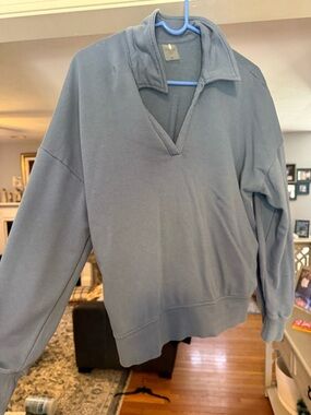 CALIA by Carrie Underwood Slate Blue Pullover Collared Sweater